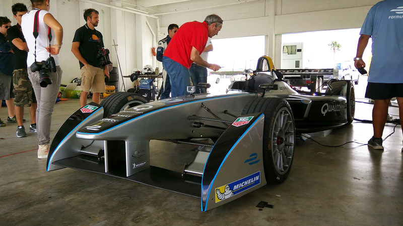 Illustration for article titled You Can See The Future From The Cockpit Of This All-Electric Race Car
